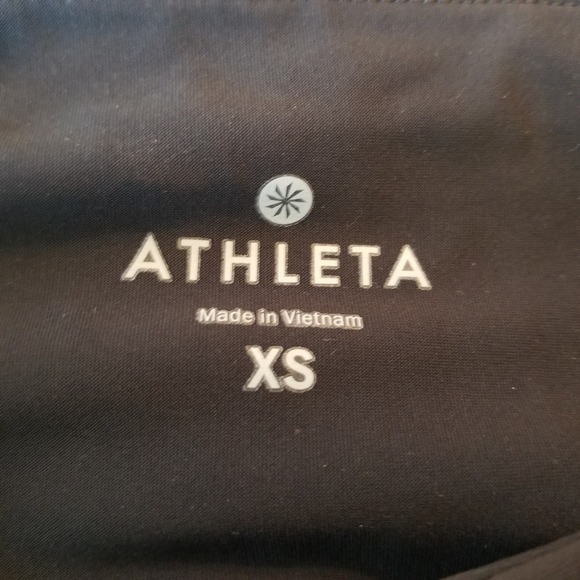ATHLETA Women's Stellar Tight in Black size Extra Small style 870815 - Picture 4 of 14
